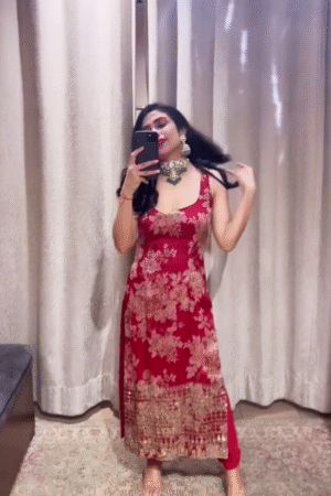 Georgette And Sequins Work Straight Suit