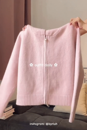 🌸 Soft Pastel Pink Woolen Zip-Up Cardigan for Women 🌸