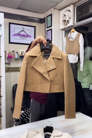 🟤 Timeless Cropped Tailored Woolen Overcoat 🟤