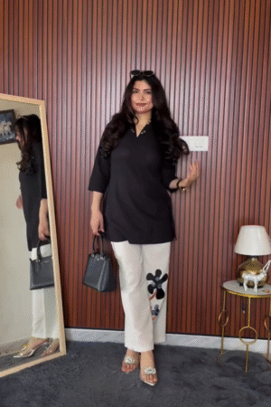 💖🌸 Elegant Pink Floral Printed Sleeveless A-Line Dress with Soft Flowy Silhouette & Chic Everyday Glam Appeal 🌸💖