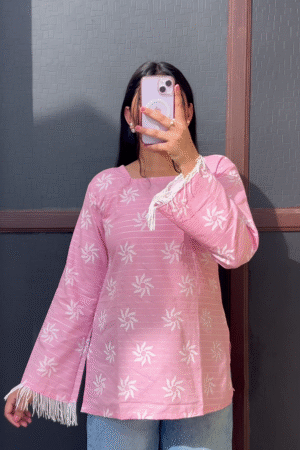 ❤️ Scarlet Bloom Tassel Top – Bold, Feminine & Effortlessly Chic ❤️