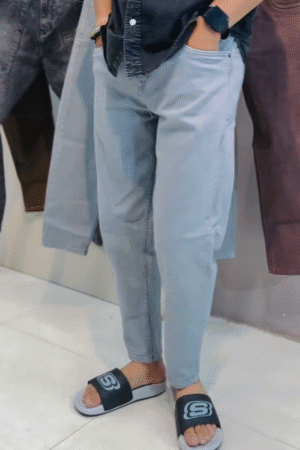 Sky Fade Slim Fit Denim β Everyday Cool Light Wash Jeans ππβ¨