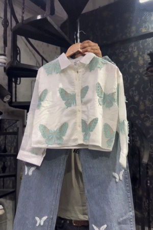 🦋 Dreamy Butterfly Crop Shirt & Denim Set – Soft Aesthetic Meets Street Style ✨💙