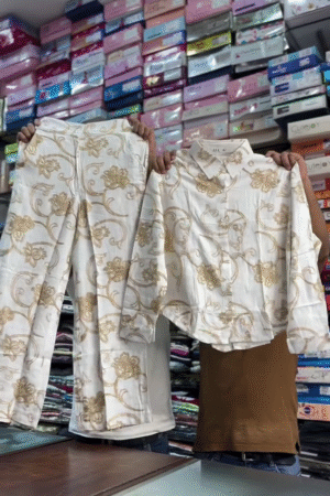 🤍✨ Royal Beige Floral Co-Ord Set – Elegant Printed Shirt & Pant Combo 🌿👑