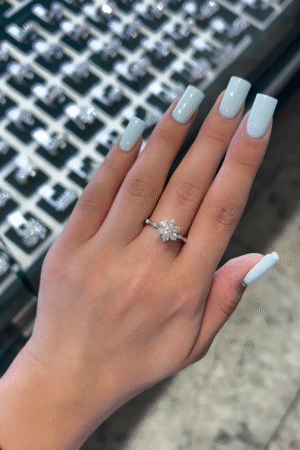 Luxury Sparkling Floral Solitaire Inspired Adjustable Crystal Statement Ring for Women | Elegant Party & Everyday Fashion Jewelry ✨🌸