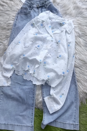 πΈ Luxury White Floral Embroidered Shirt & Light Wash Wide-Leg Denim Co-Ord Set for Women β Elegant Casual Chic Fashion Ensemble πΈ