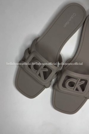 🥿 Elegant Women's Toe Ring Flat Sandals – Minimalist Everyday Comfort Fashion Footwear 🥿